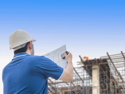 Profesional del sector de construcción